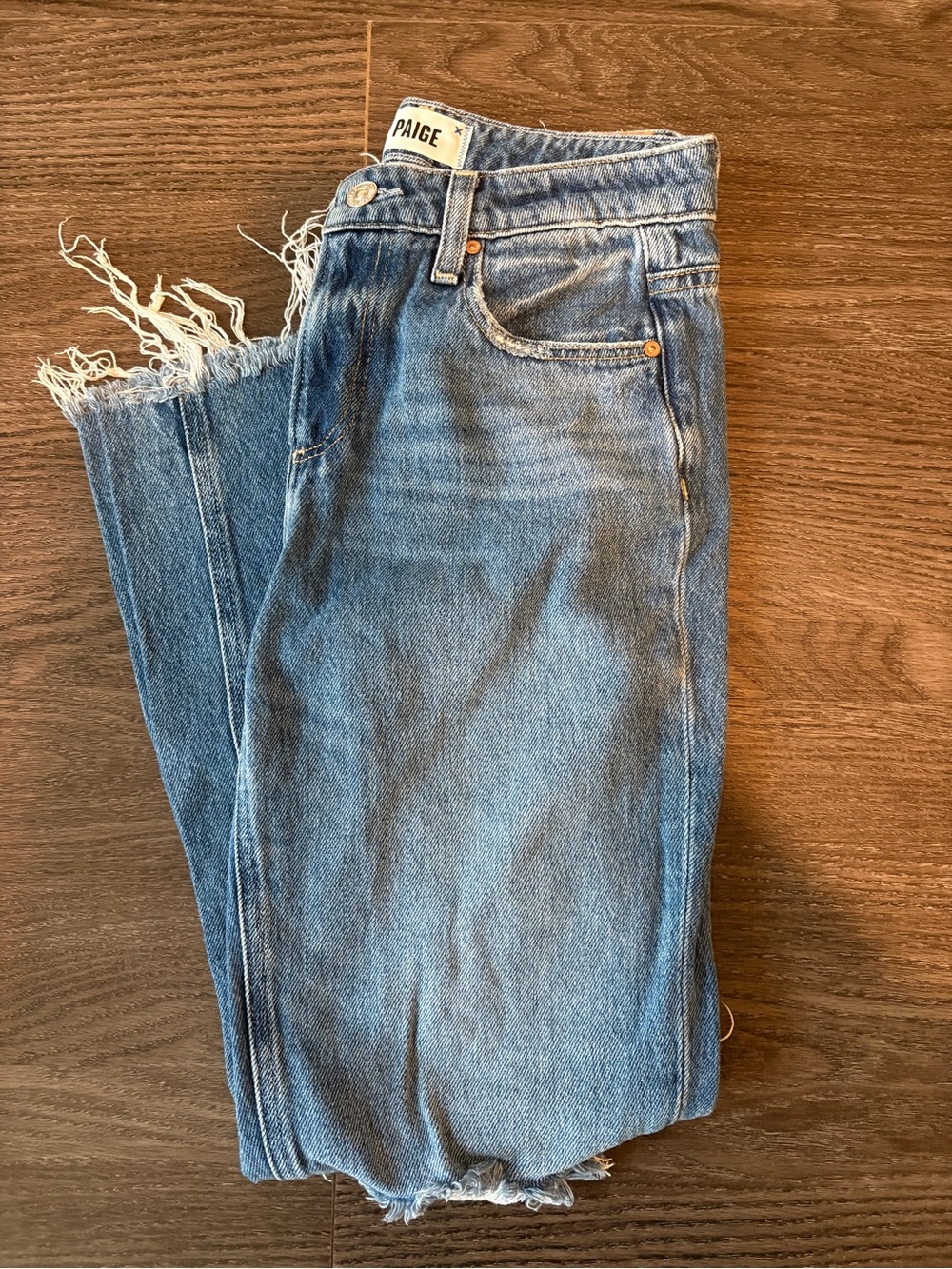 PAIGE Cropped Frayed Hem Jeans in Medium Blue Wash
